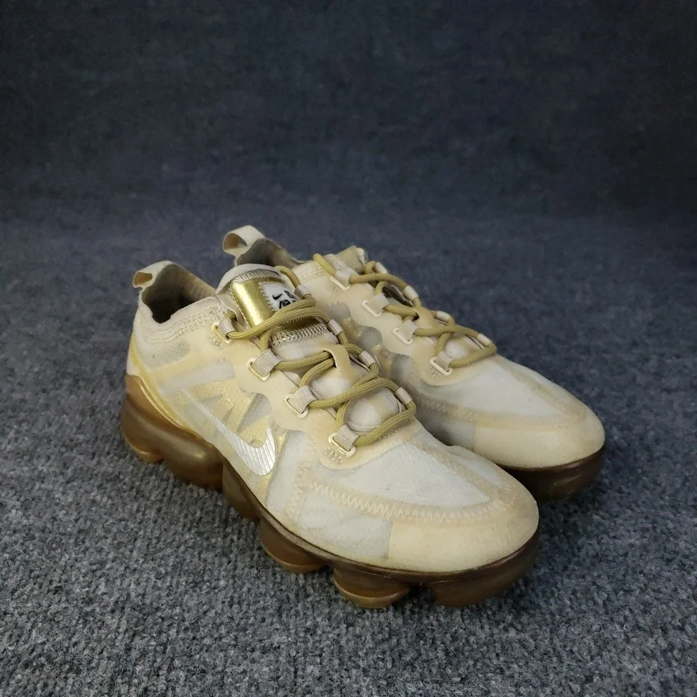 Nike Air‎ VaporMax 2019 Shoes Womens Size 6.5 Beige Running Sneakers AR6632-101
